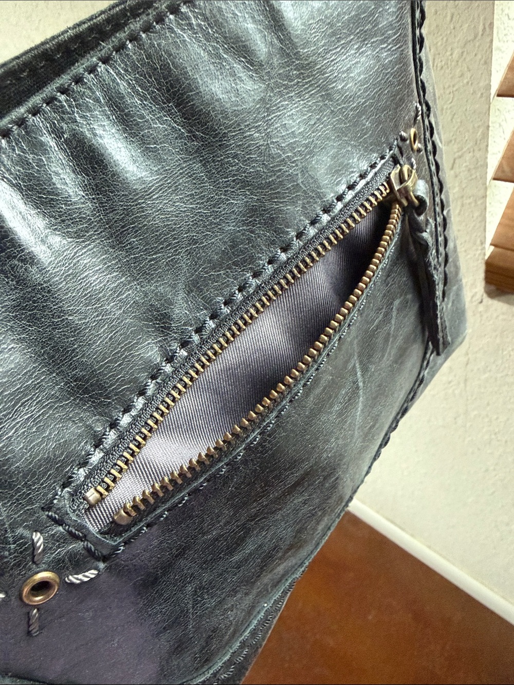 The Sak Black Braided-Handle Leather Shoulder Bag - Picture 3 of 16